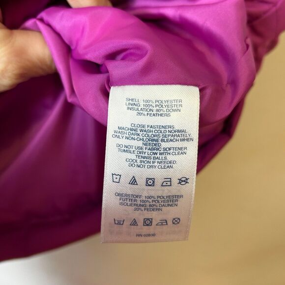 Lands End NWOT Fuchsia Pink Down Filled Quilted Puffer Vest Size S - Picture 11 of 13